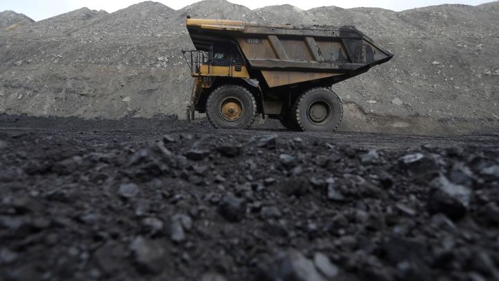 Konec uhlí kvůli klimatu se odkládá: Polsko má obavy, Rusko jde proti proudu; Zdroj foto: Reuters