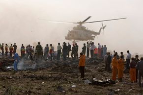 Obrazem: Trosky a zmar na místě pádu letounu Tupolev