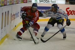 ŽIVĚ Česko - Finsko 1:3, hokejisté na úvod sezony prohráli