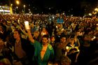 Desetitisíce Katalánců vyrazily do ulic kvůli uvěznění lídrů. Jsou to rukojmí Španělska, zaznělo