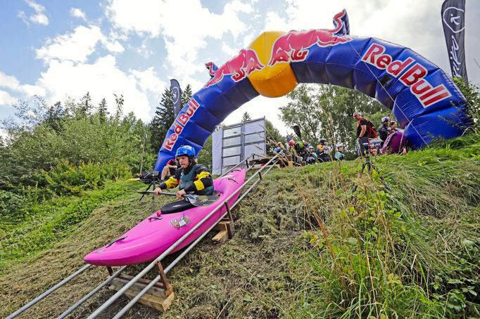 Nejtěžší část Čertových proudů - Schody, jezdí jen nejlepší jezdci v extrémním kayakingu. Letos poprvé v rámci Mistrovství světa.