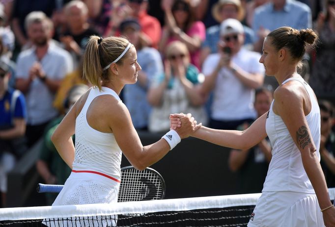 Karolína Muchová a Karolína Plíšková po v osmifinále Wimbledonu 2019