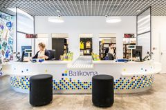 Prodej Balíkovny, anebo "krach". Českou poštu drtí konkurence