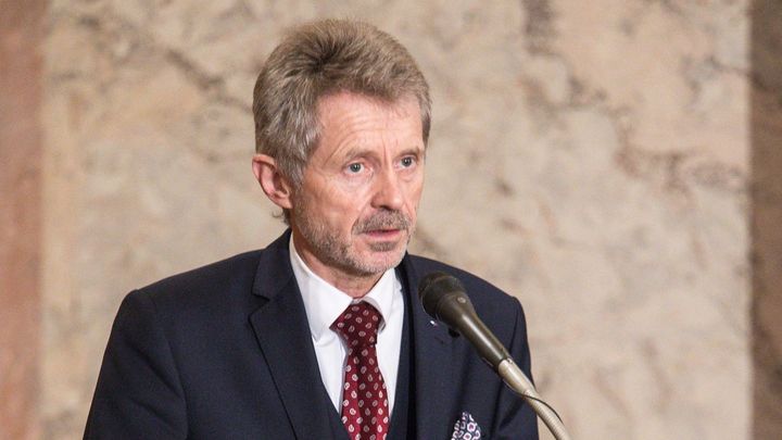 Vystrčil se opět stal předsedou Senátu. Novými místopředsedy jsou Czernin a Drahoš; Zdroj foto: Jakub Plíhal