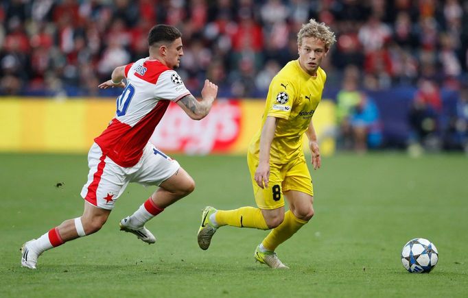 Christos Zafeiris a Sondre Auklend v zápase Slavia - Bodö/Glimt v Lize mistrů