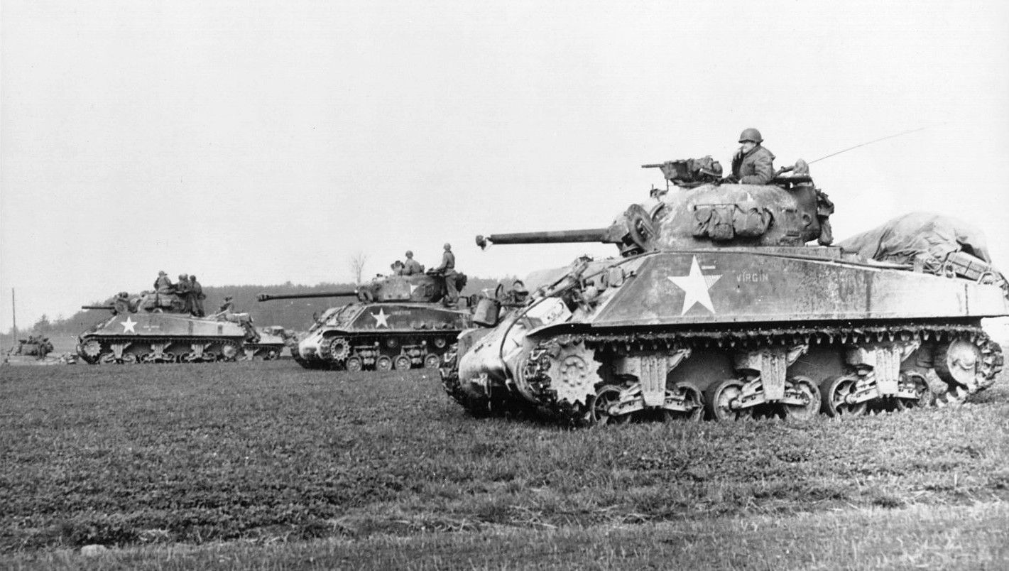 Infografika / Americké tanky M4 Sherman  / Wikipedia / U.S. Army