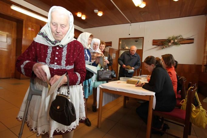 Poté se všechny shodly, že volby ještě ani jednou v životě nevynechaly.