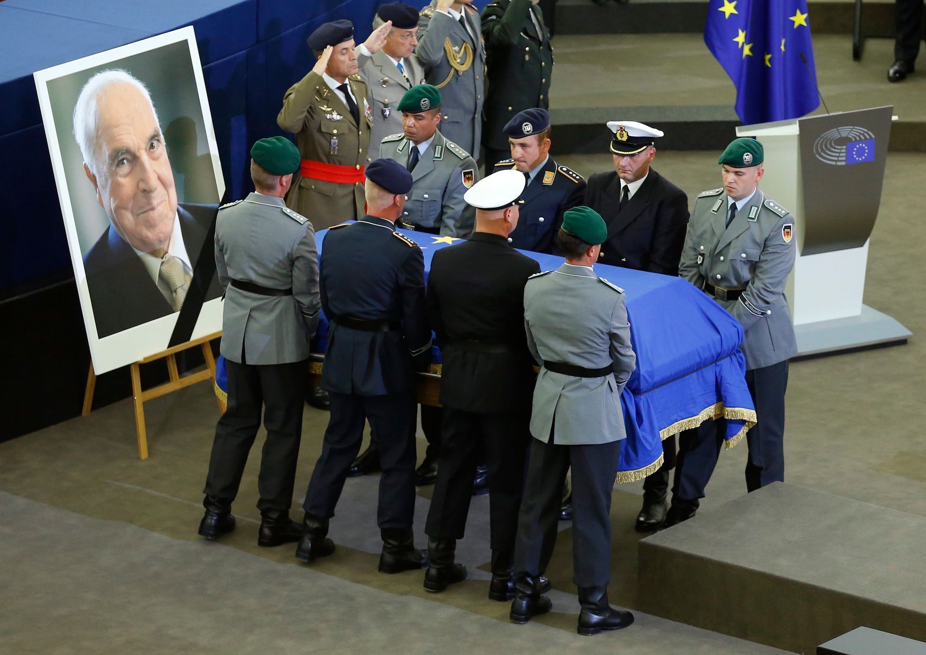 Helmut Kohl pohřeb Evropský parlament
