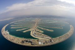 Dubajskou ekonomiku čeká po letošním poklesu opět růst