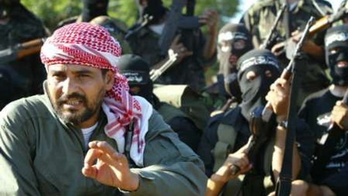 Vůdce nových palestinských bezpečnostních složek a terorista Džamál abú Samhadán vyvolal v Izraeli i Spojených státech vlnu odporu.