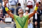 Pařížský grandslam prostě patří Nadalovi. Na kurtu Philippa Chatriera uspěl ve všech čtrnácti finále, do kterých se ve svém "obýváku" probojoval.