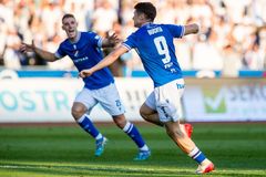 Baník si postup zkušeně pohlídal. Snahu Austrie zchladila penalta těsně před půlí