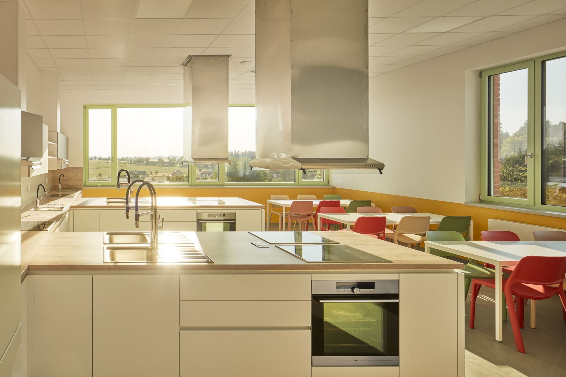 škola, interiér, interiér roku, stavba, ZŠ BRATŘÍ FRIČŮ, ONDŘEJOV