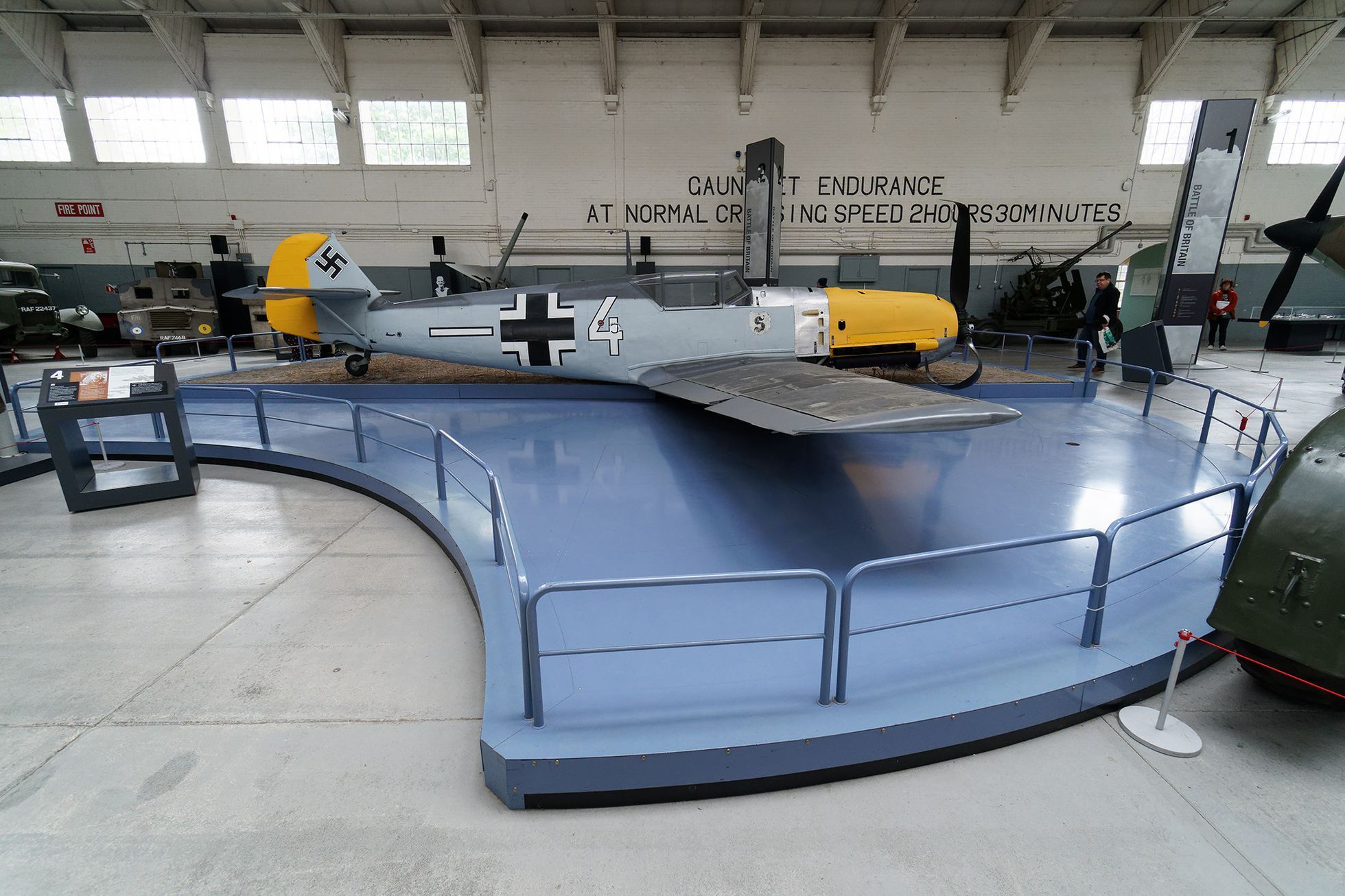 Letiště v Duxfordu, ze kterého vzlétali do Bitvy o Británii čeští stíhači ze 310. a 312. stíhací perutě RAF