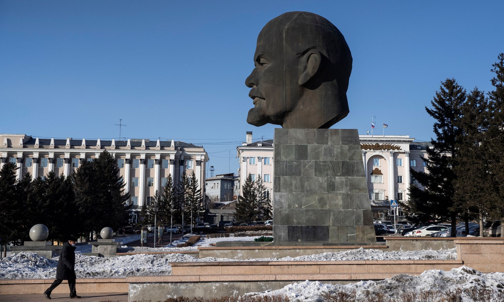 Leninova busta na hlavním náměstí v největším burjatském městě Ulan-Ude.