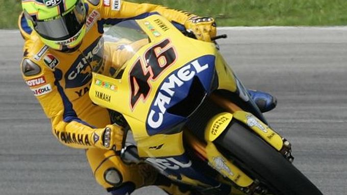 Valentino Rossi na motocyklu Yamaha.