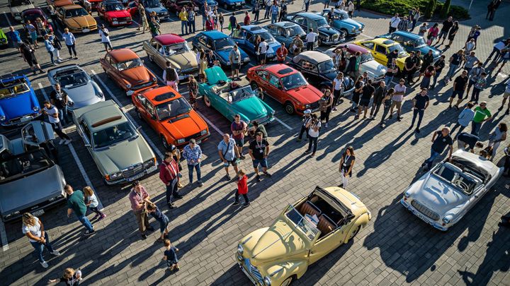 Soutěž o nejpřesnějšího škodováka. Automobilového závodu se zúčastnil i nový šéf