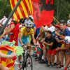 Vincenzo Nibali stoupá na Hautacam v 18. etapě Tour de France 2014