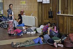 Stany pro uprchlíky z hlavního nádraží vzniknou v Troji. Praha žádá vládu o řešení