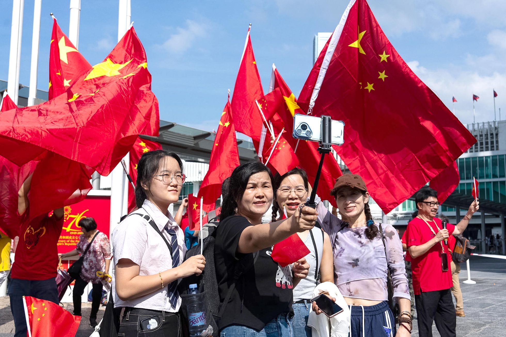 Čína, Národní den, Hong Kong, Mao Ce-tung, vojenská přehlídka, dovolené státní svátek, oslava, zlatý týden
