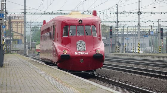 Hybridní Tatra o 60 let předběhla Toyotu Prius. Co je převratné na Slovenské strele?