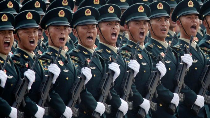 Čína je vojensko-policejní komunistický režim, tam se s rozpoznáváním obličejů občanů nemažou a důsledně ho zneužívají.