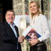 Prezident MOV Thomas Bach a Maria Höflová-Rieschová