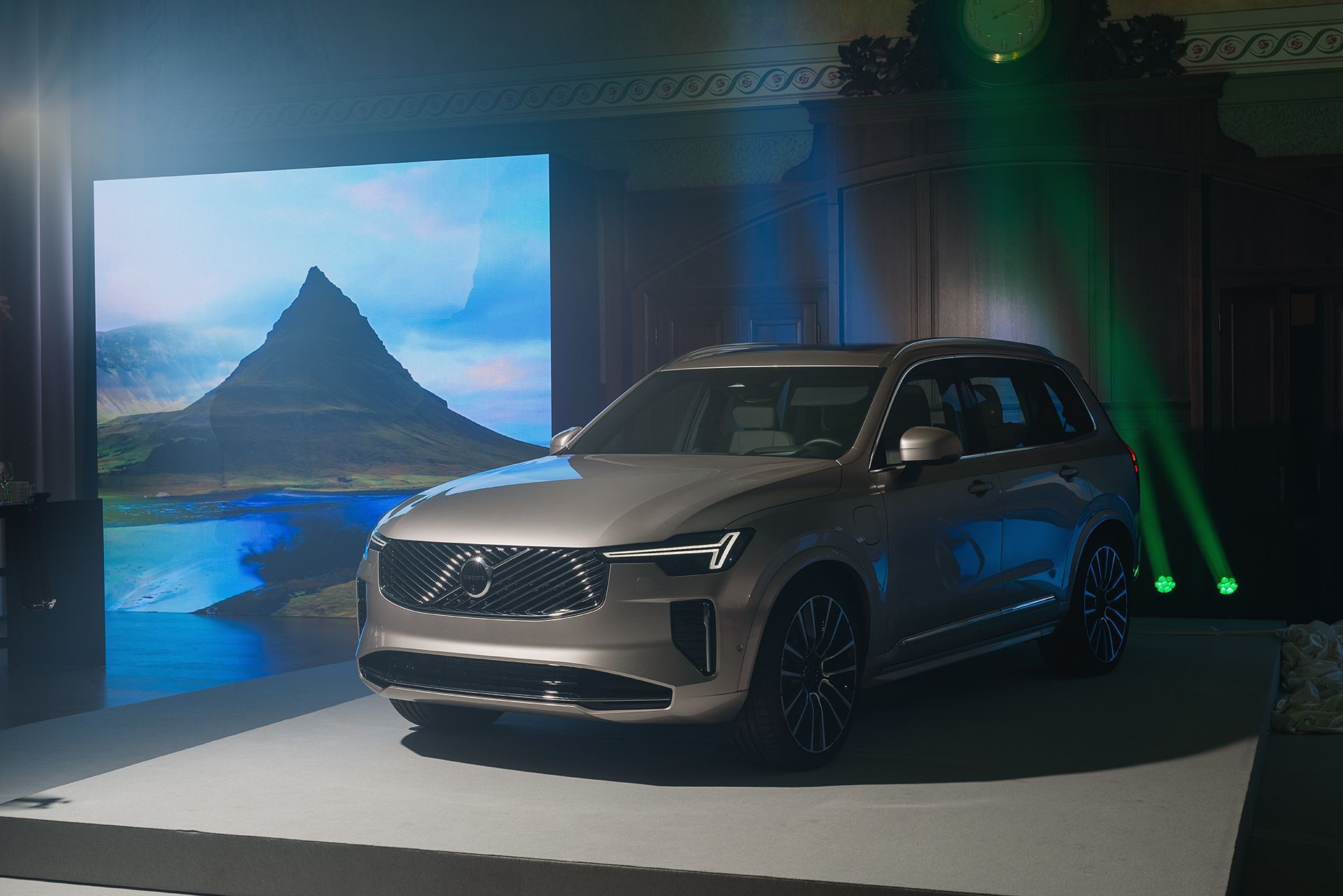 Premiéra Volva XC90 říjen 2024