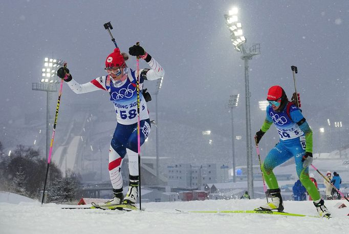 Tereza Voborníková během stíhacího závodu na ZOH 2022.