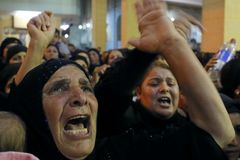 Egypt bombarduje tábory na východě Libye, k masakru křesťanů se přihlásil Islámský stát