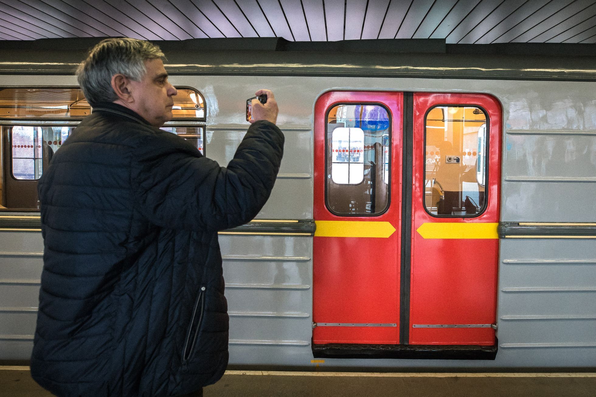 Historická souprava metra, metro, MHD, DPP, Nuselský most 50. výročí