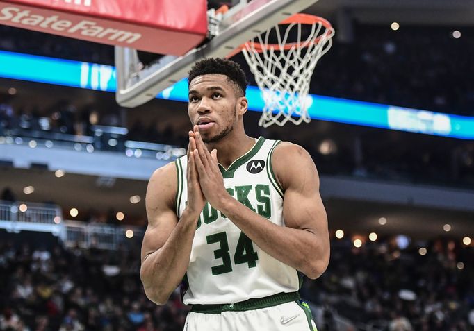 Giannis Antetokounmpo (Milwaukee Bucks)