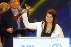 Anna K. získala 17. března v Ostravě při slavnostním udílení výročních cen Akademie populární hudby sošku Anděla pro nejlepší zpěvačku roku