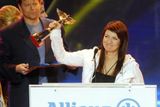 Anna K. získala 17. března v Ostravě při slavnostním udílení výročních cen Akademie populární hudby sošku Anděla pro nejlepší zpěvačku roku