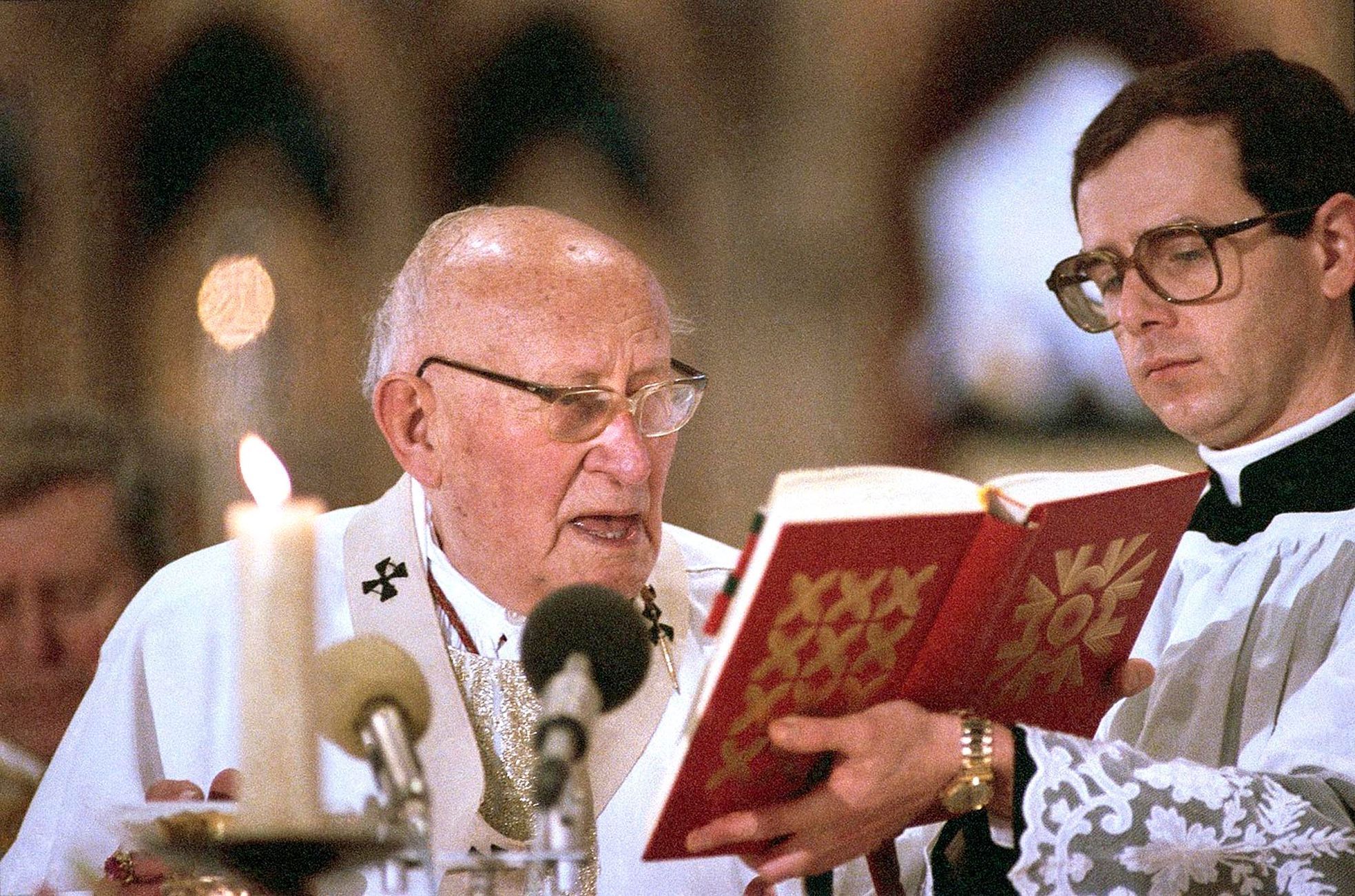 Sv, Anežka Český, Vatikán Praha svatořečení, Papež Jan Pavel II. kardinál František Tomášek, komunismus