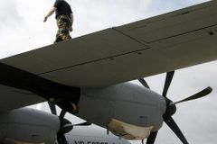 V Gruzii havarovalo turecké armádní letadlo, cestovalo v něm 20 vojáků