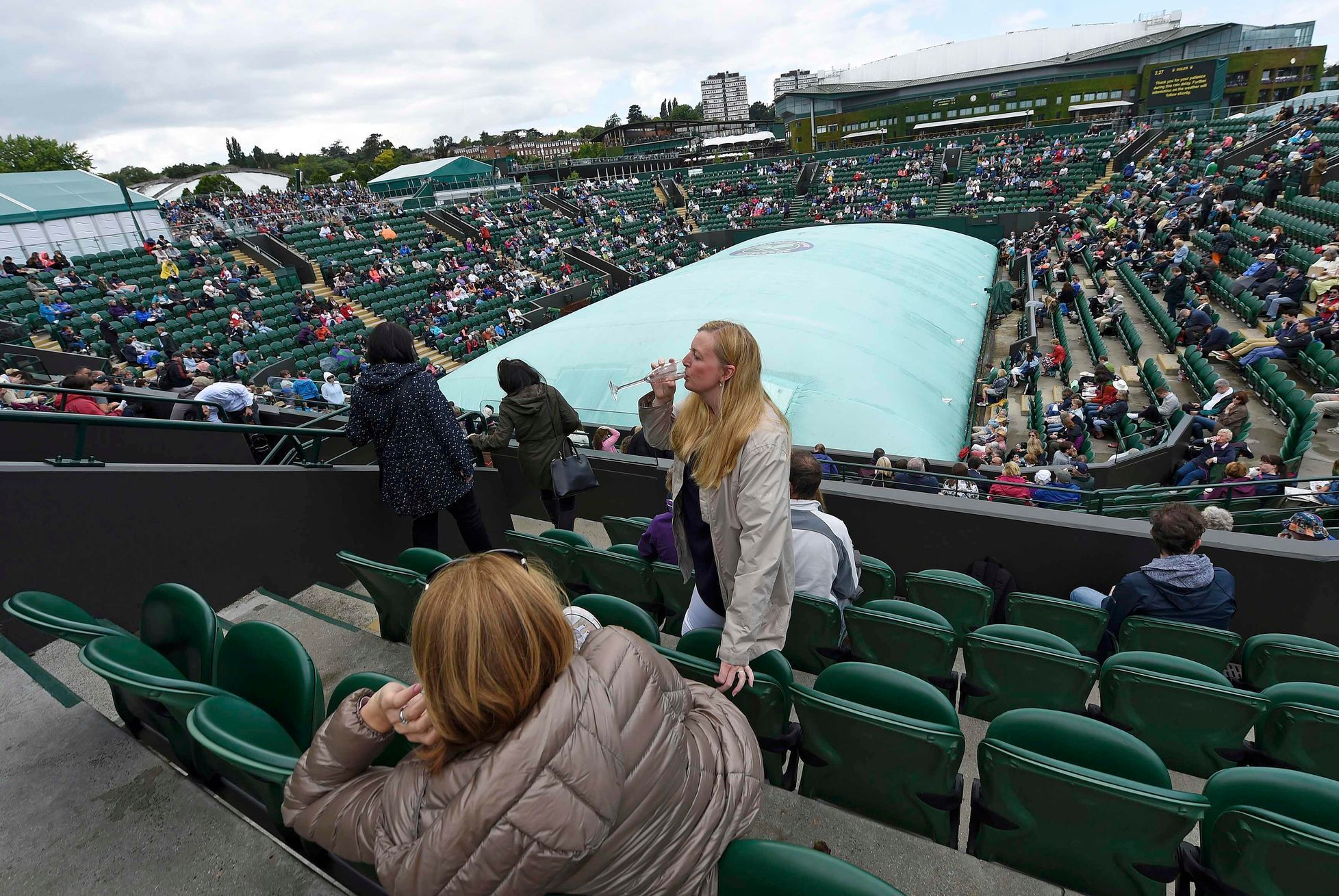 Wimbledon 2016: déšť, kurt číslo 2