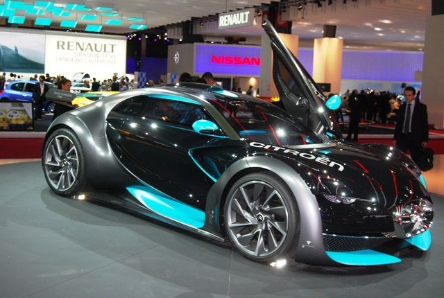 Elektromobily v Paříži