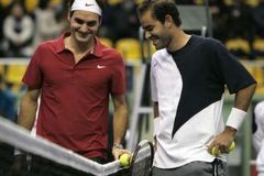 Sampras trápil Federera. Ale stejně znovu prohrál
