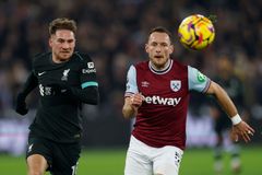 Zahraniční ligy: West Ham bez Součka schytal debakl, Manchester City konečně zabral