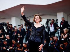 Herečka Sigourney Weaver dostane Zlatého lva za celoživotní přínos.