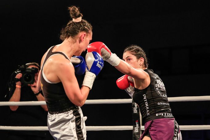 Lucie Sedláčková v boji o stříbrný pás WBC