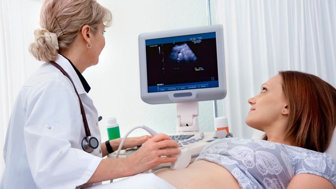 Podle dat VZP klesl i počet pacientů u českých gynekologů.
