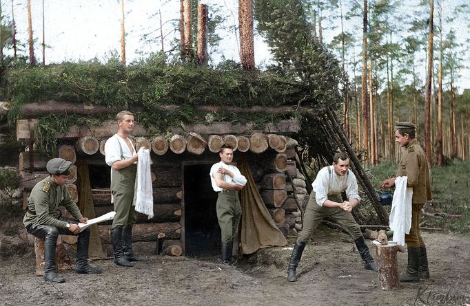 Výročí 100. let od vyvraždění carské rodiny Romanovců bolševiky, které odehrálo v noci ze 16. na 17. července roku 1918 ve sklepě Ipaťjevova domu v ruském Jekatěrinburgu.