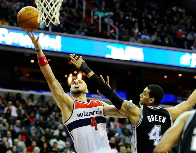 NBA: San Antonio Spurs vs Washington Wizards (Green a Gortat)