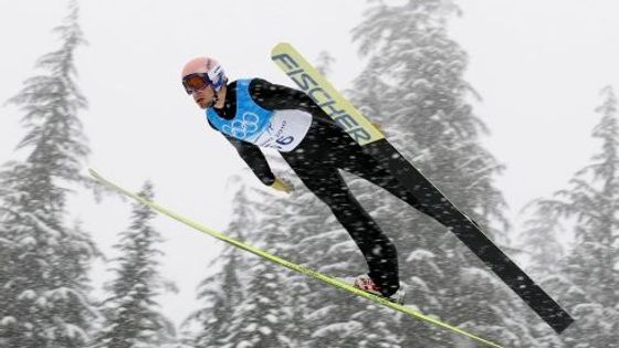 Sněžení a hustá mlha. Tréninkům ve Whistleru počasí nepřálo