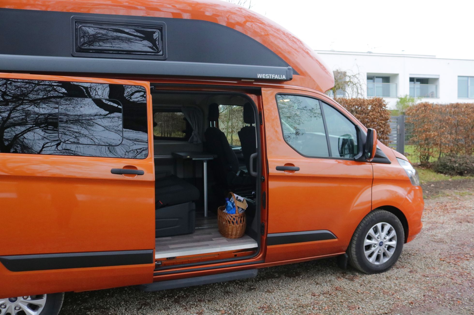 Ford Transit Custom Nugget obytňák