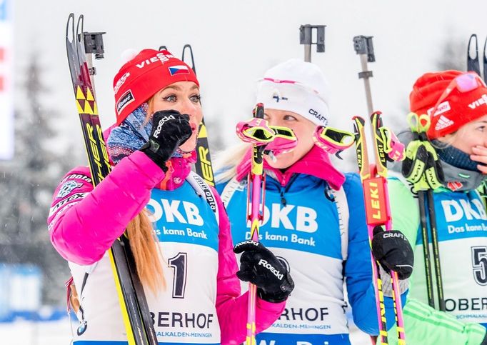 Biatlon, stíhací závod Oberhof (Koukalová, Mäkäräinenová)