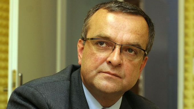 Neexistovalo žádné jiné řešení, které by zabránilo uzavření smlouvy mezi ODS a ČSSD, říká bývalý předseda lidovců Miroslav Kalousek