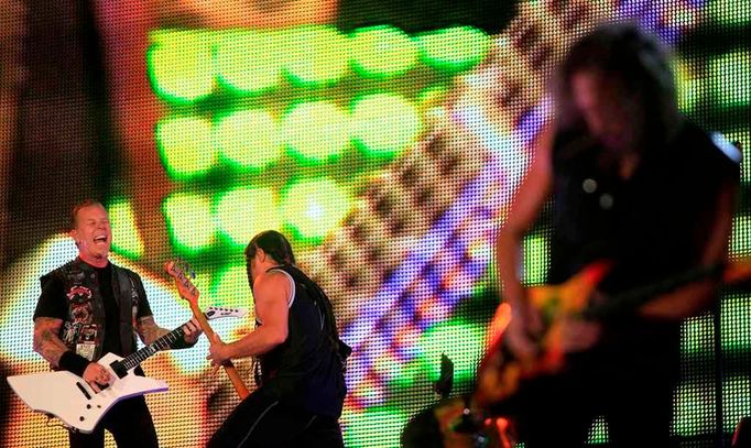 James Hetfield (L), Robert Trujillo (C) and Kirk Hammett